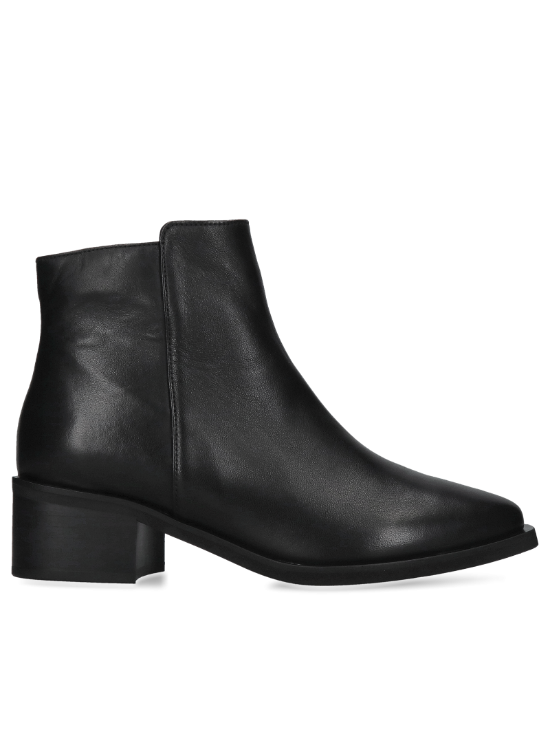 Black women's heeled boots, full grain leather boots, autumn uninsulated boots, Konopka Shoes