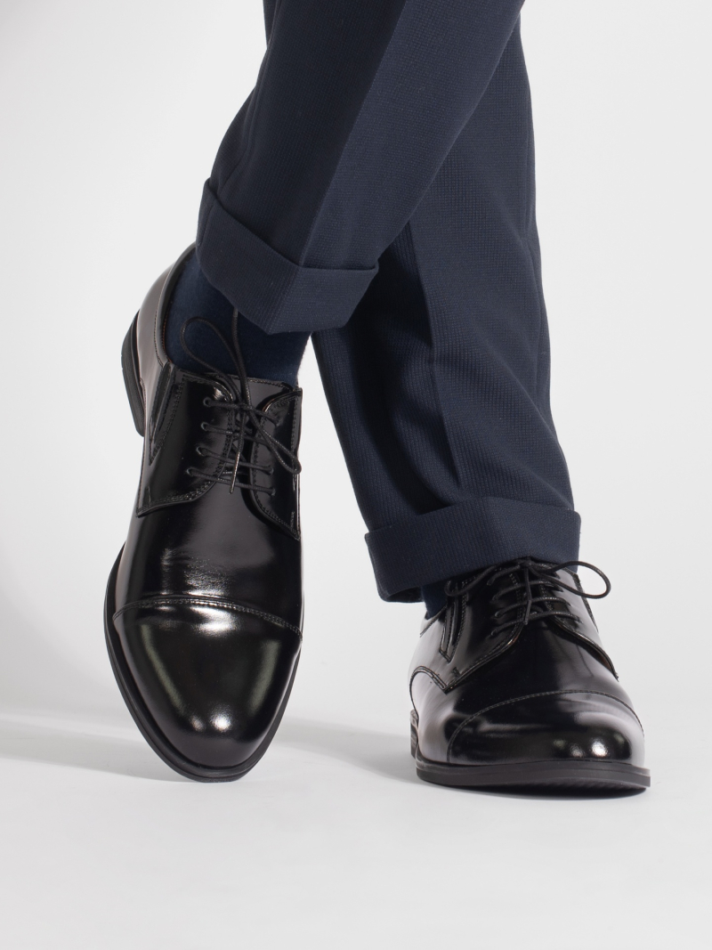 Czarne klasyczne buty Kellen (Rozmiar: 43)